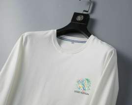 Picture of LV Sweatshirt _SKULVM-3XL25tn11733742